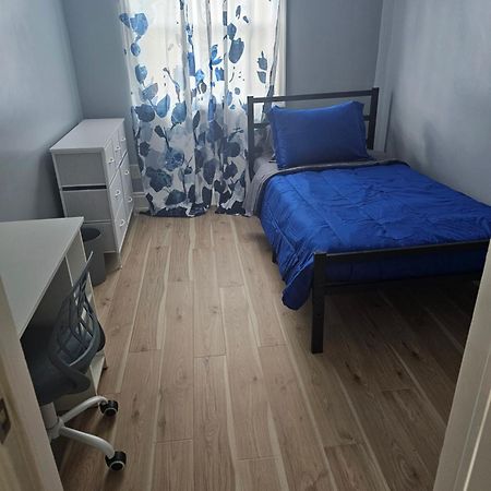 Small Cozy Room, Shared Bathroom 볼티모어 외부 사진